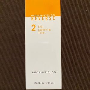 Rodan & Fields Reverse Step 2 (toner)
